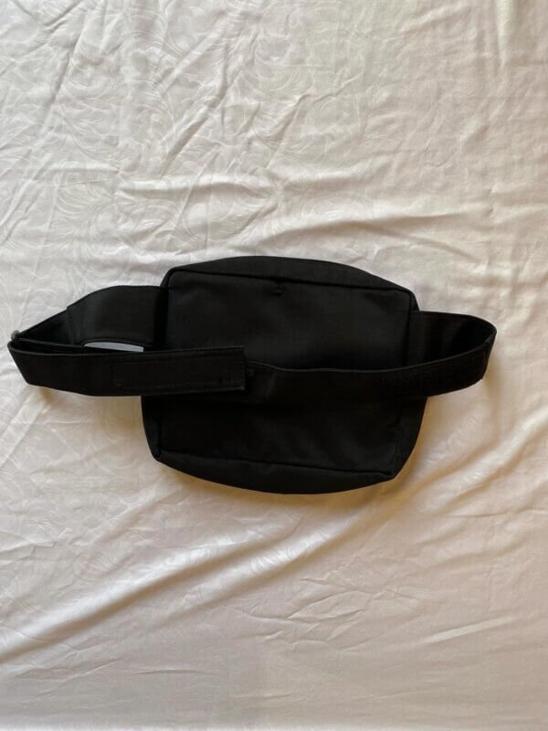 BLACK BANANA BAG 💼 - Image 2
