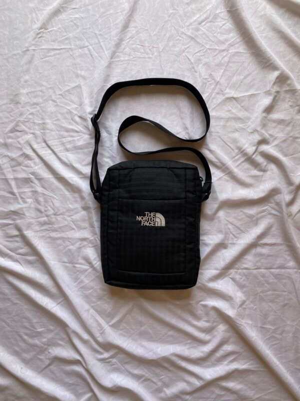 THE NORTH FACE