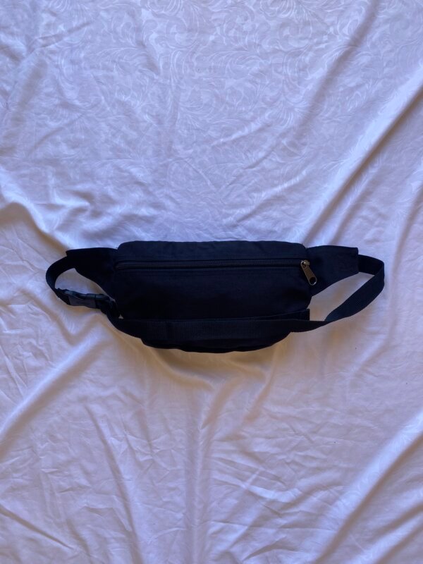 EASTPACK BANANA BLAACK - Image 3