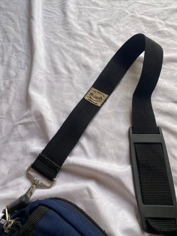 DOCKERS - Image 6