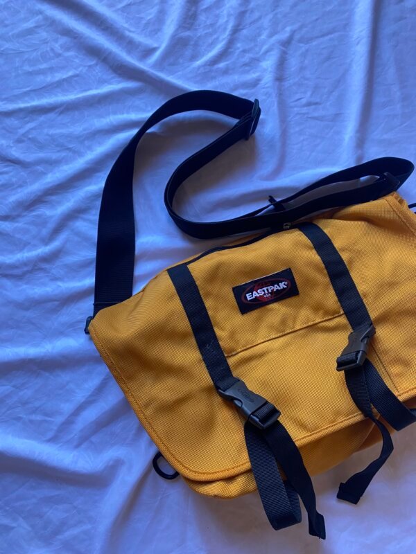 EASTPAK MESSENGER BAG - Image 2