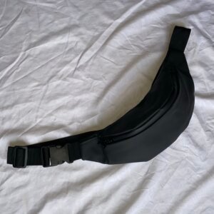 FULL BLACK BANANA BAG