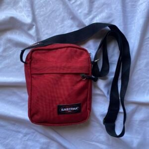 EASTPACK SACOCHE RED